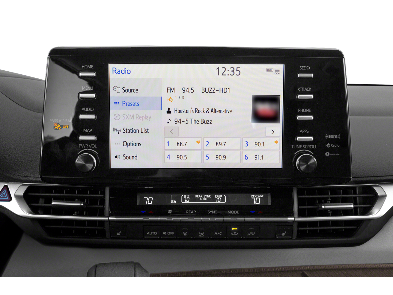 2024 Toyota Sienna XLE