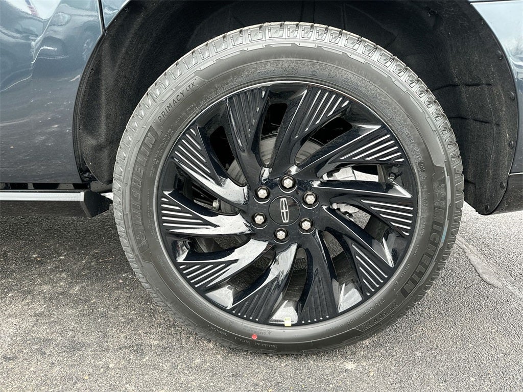 2025 Lincoln Navigator L Reserve