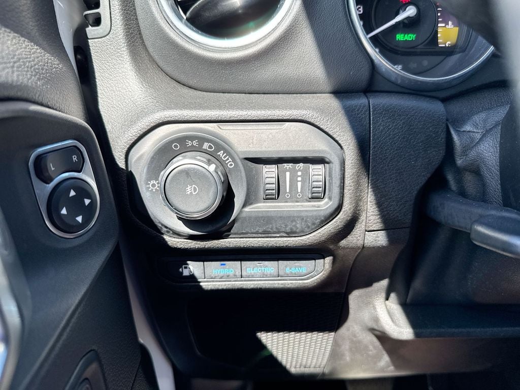 2021 Jeep Wrangler Sahara
