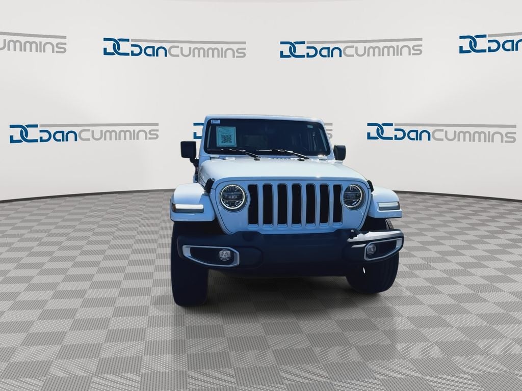 2021 Jeep Wrangler Sahara