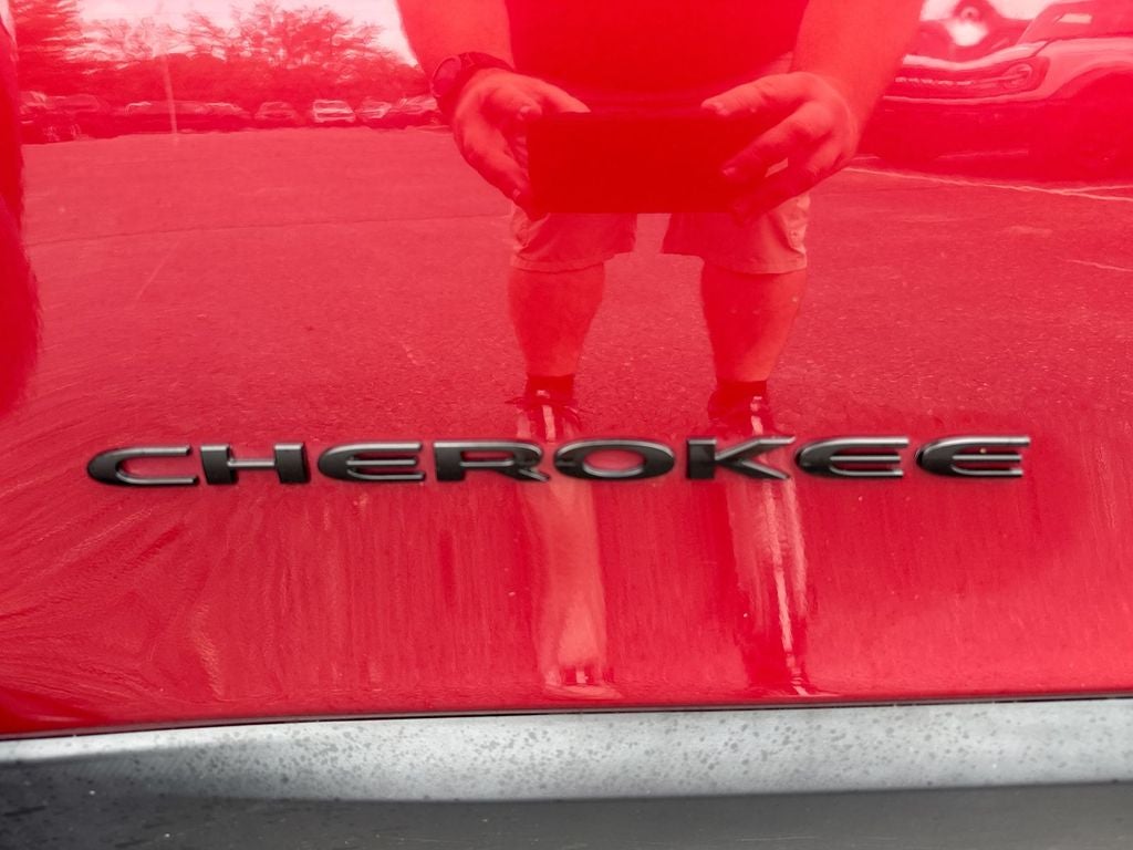2017 Jeep Cherokee Sport