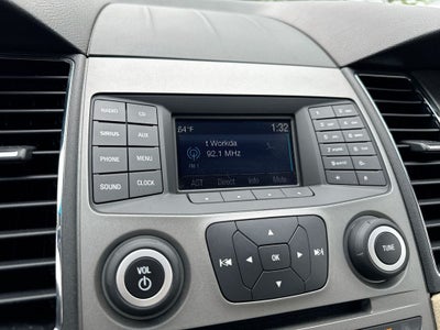2016 Ford Taurus SE