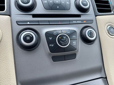 2016 Ford Taurus SE