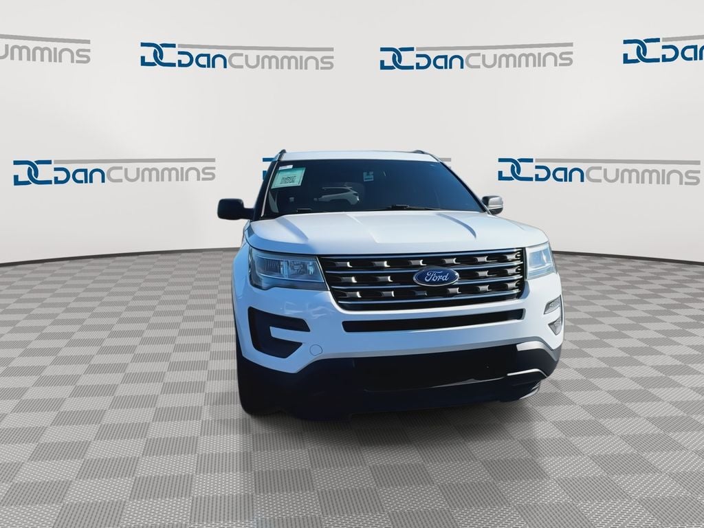 2017 Ford Explorer Base