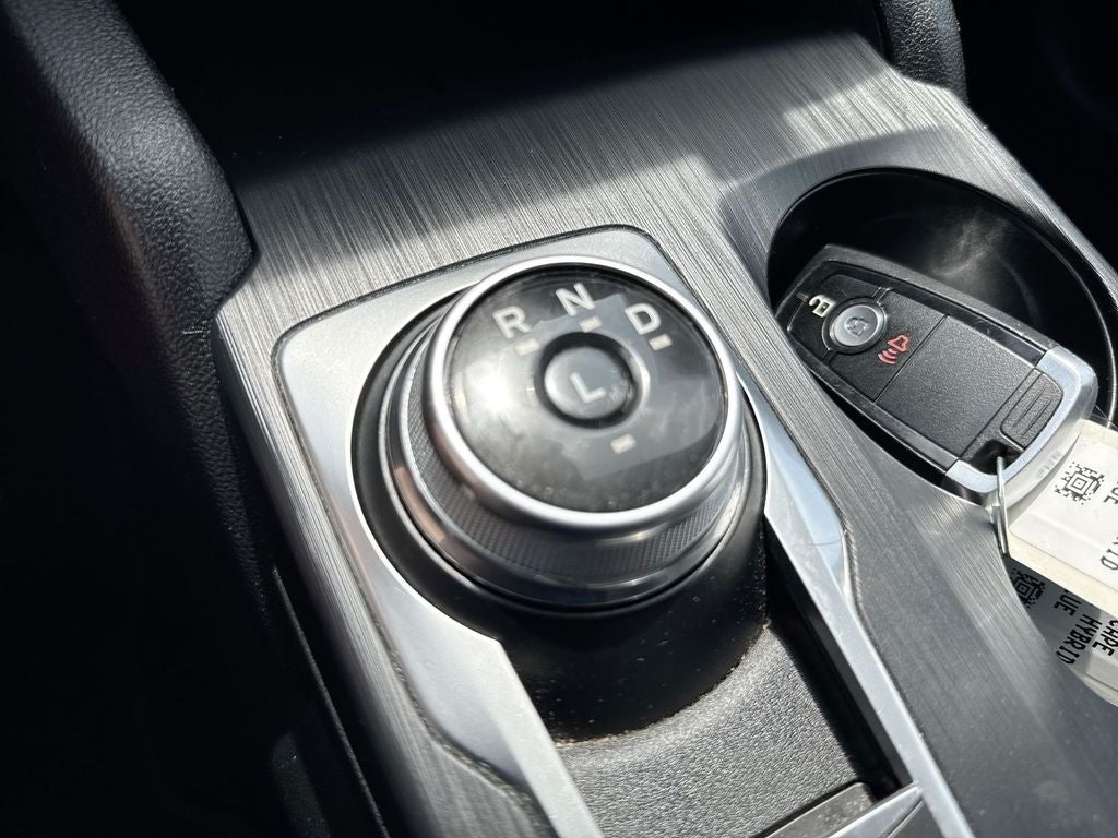 2022 Ford Escape Hybrid SE