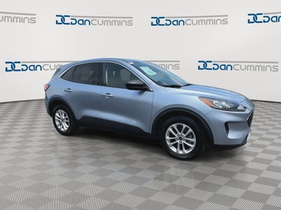 2022 Ford Escape Hybrid SE