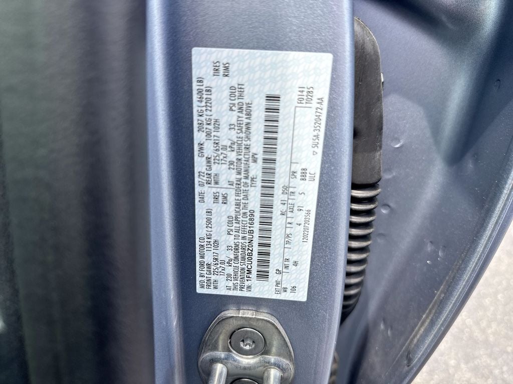 2022 Ford Escape Hybrid SE