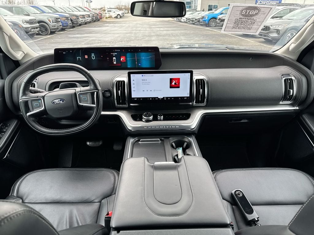 2025 Ford Expedition Max Platinum