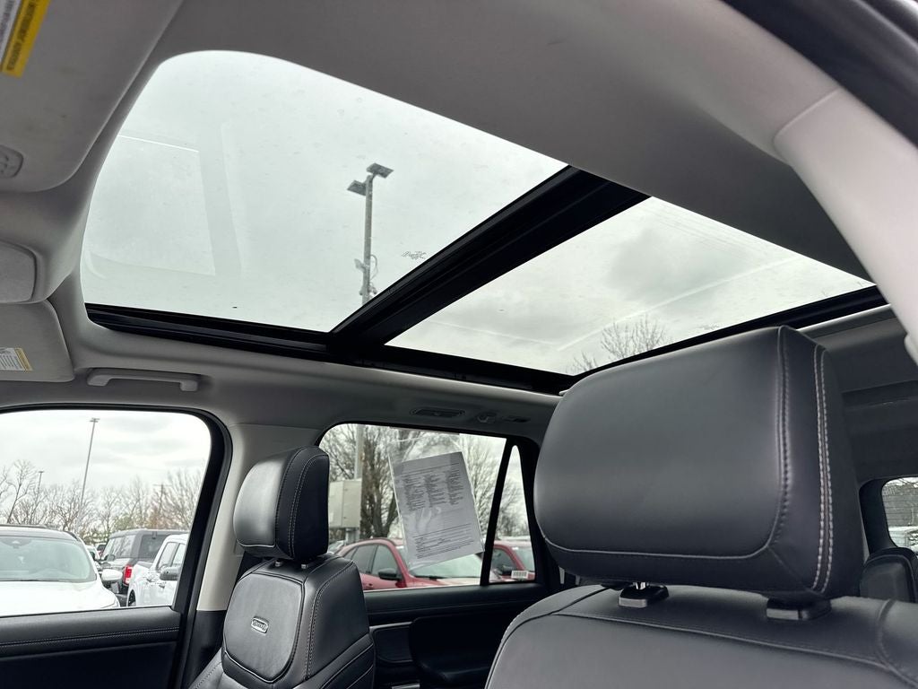 2025 Ford Expedition Max Platinum