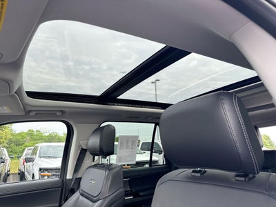 2025 Ford Expedition Platinum