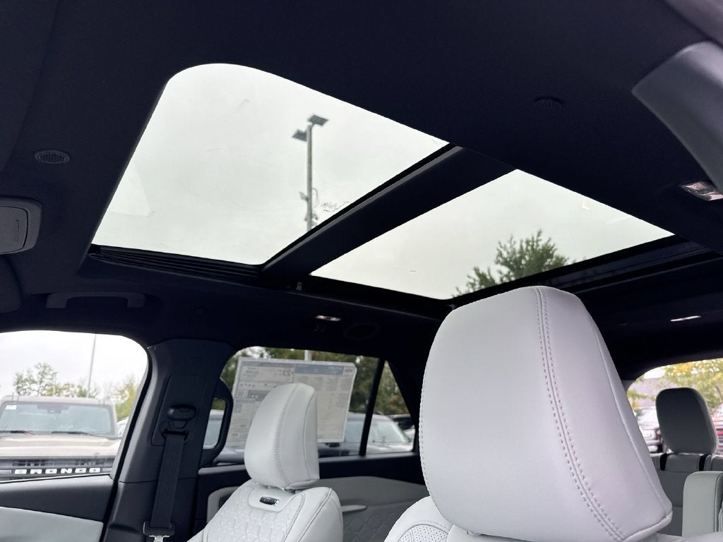 2027 Ford Explorer Platinum