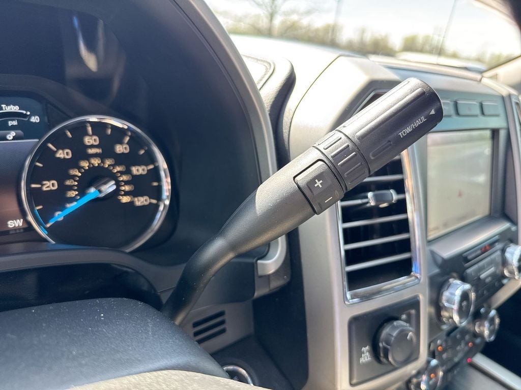 2017 Ford F-250SD Lariat