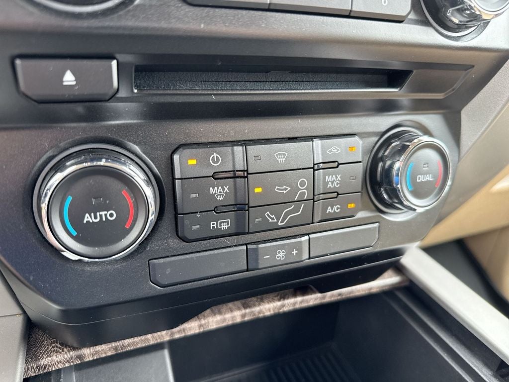 2017 Ford F-250SD Lariat