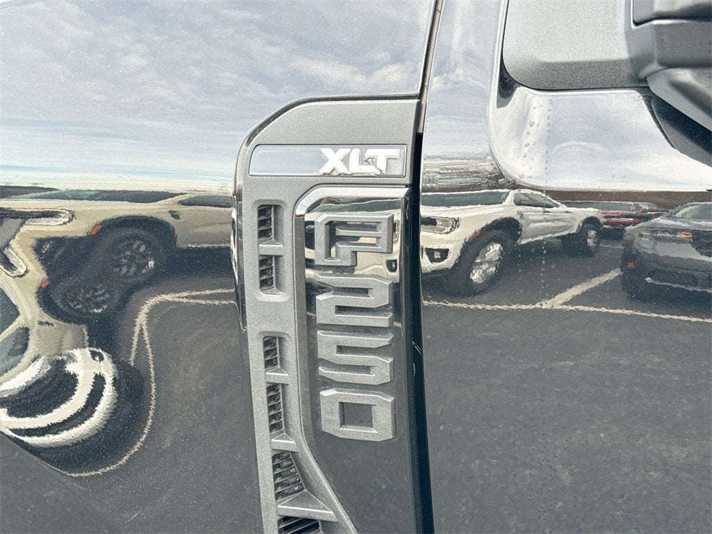 2025 Ford F-250SD XLT
