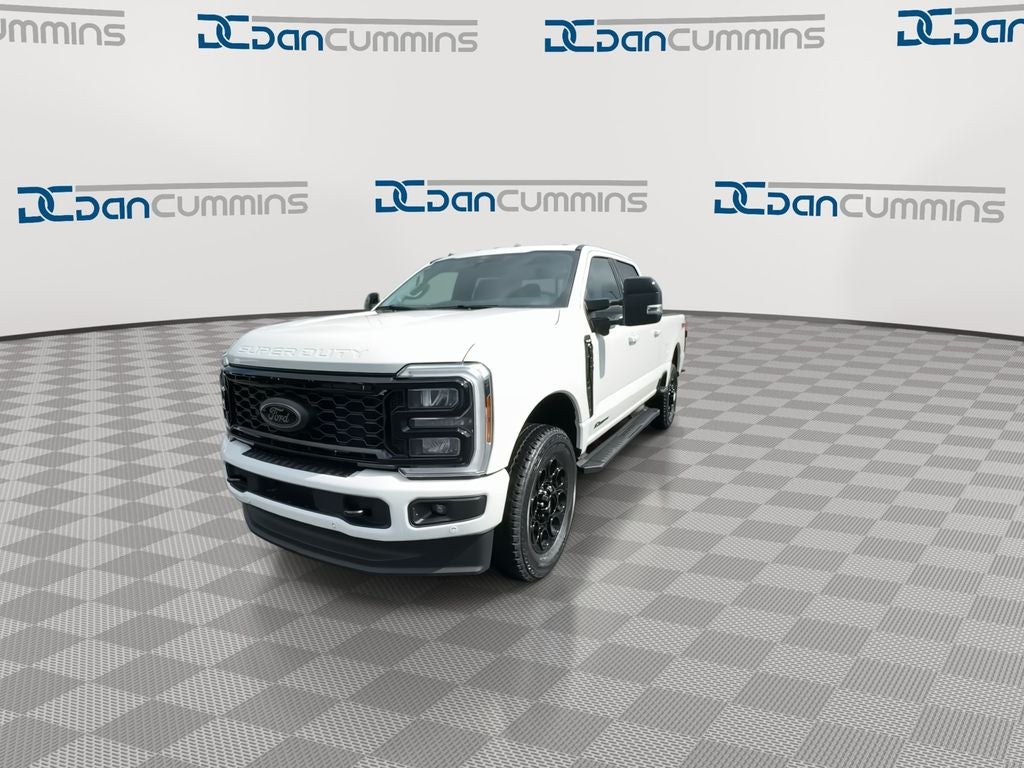 2026 Ford F-350SD Lariat