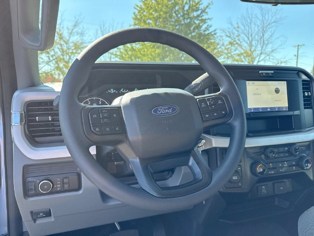 2027 Ford F-350SD XL