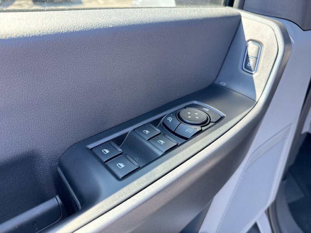 2027 Ford F-350SD XL