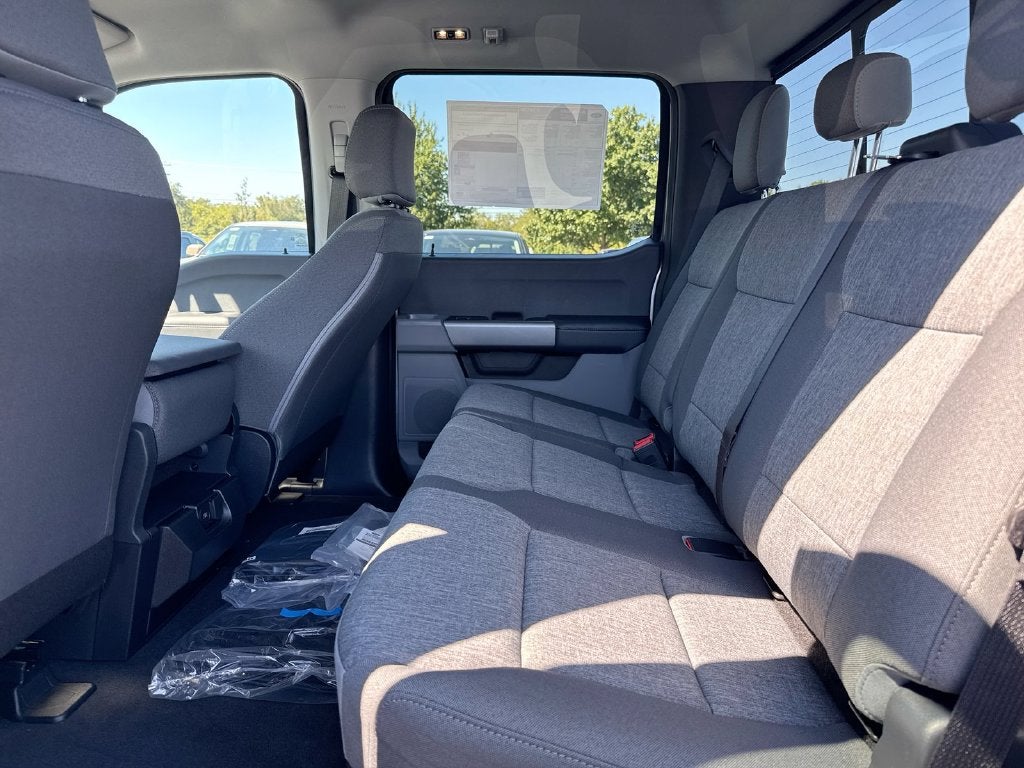 2027 Ford F-350SD XL