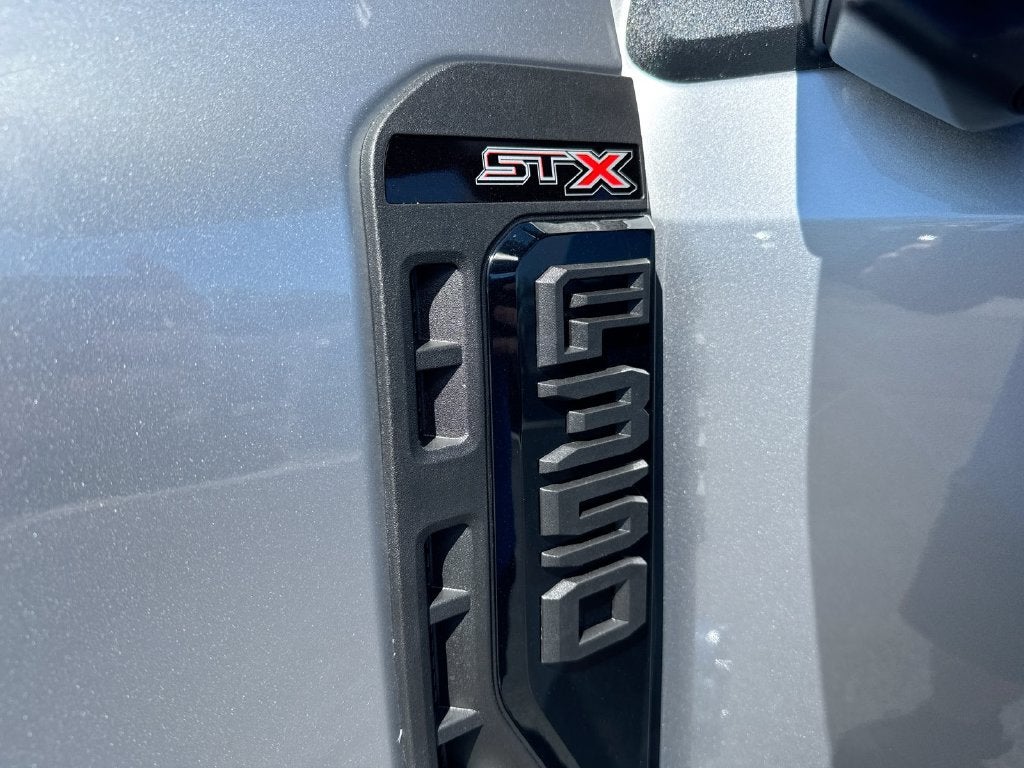 2027 Ford F-350SD XL