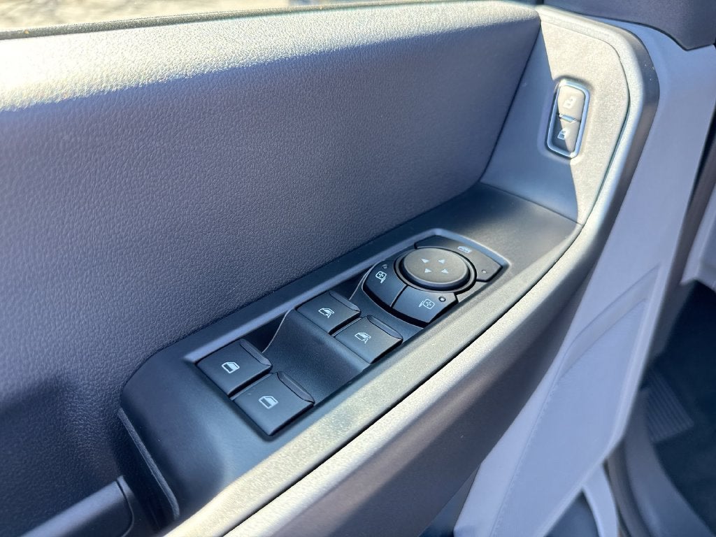 2027 Ford F-350SD XL