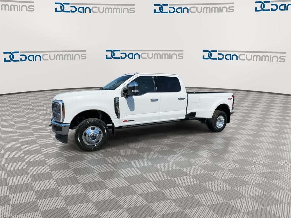 2026 Ford F-350SD Lariat