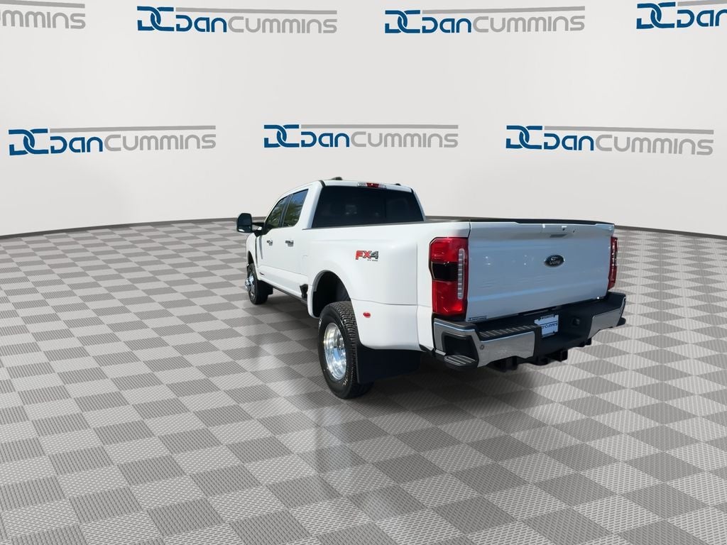 2026 Ford F-350SD Lariat