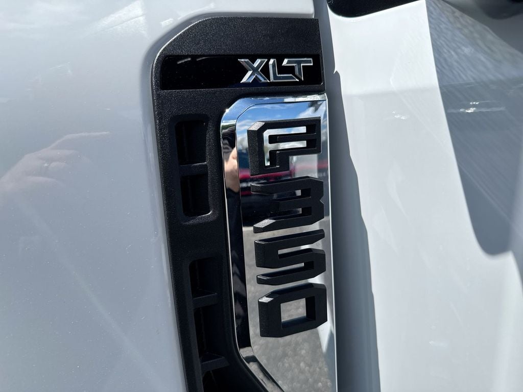 2026 Ford F-350SD XLT