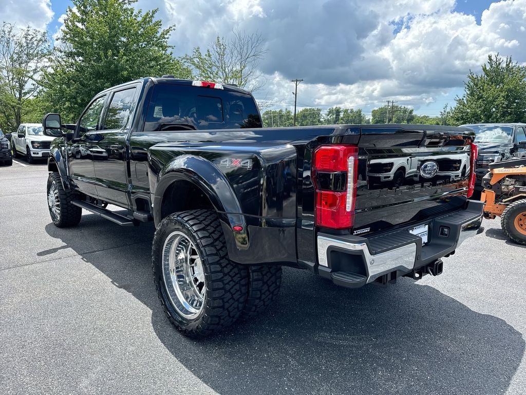 2026 Ford F-450SD Lariat