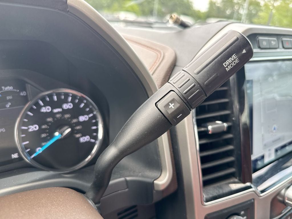 2022 Ford F-450SD King Ranch