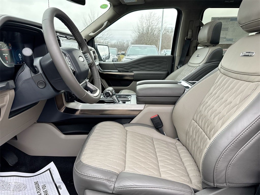 2025 Ford F-150 Platinum