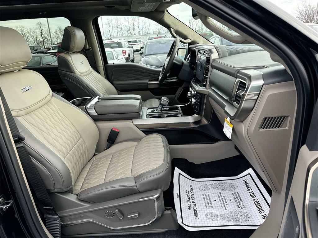 2025 Ford F-150 Platinum