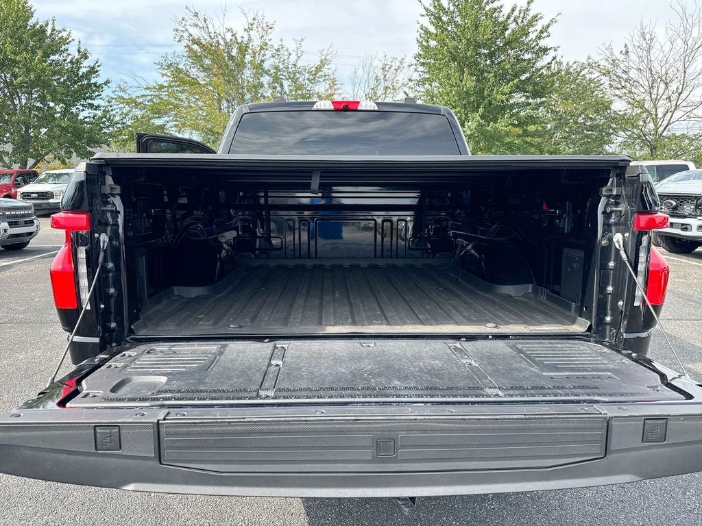 2024 Ford F-150 Lightning Flash