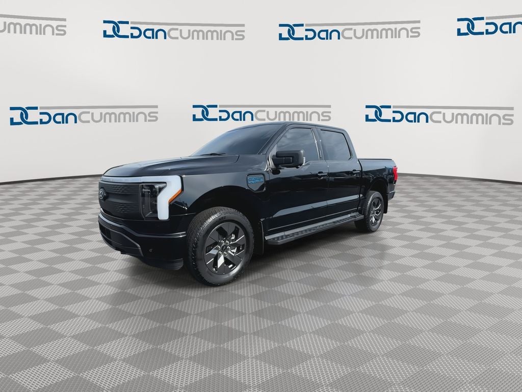 2024 Ford F-150 Lightning Flash