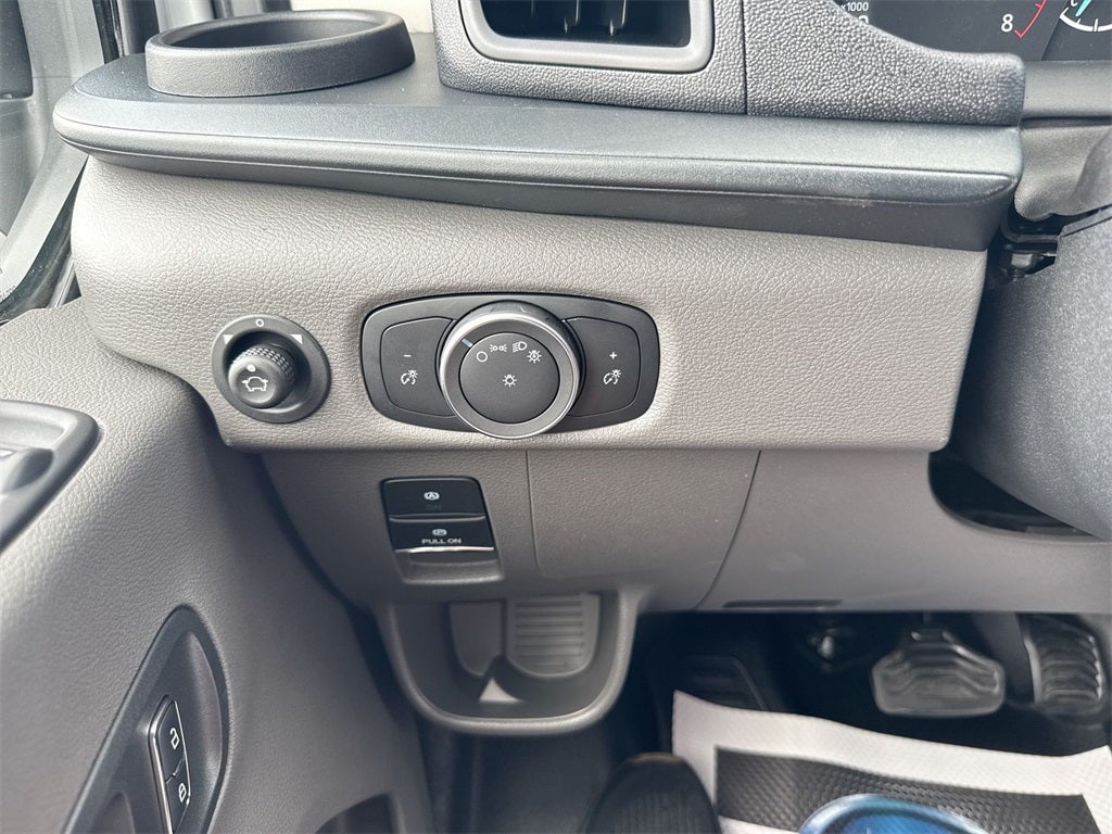 2025 Ford Transit-150 Base