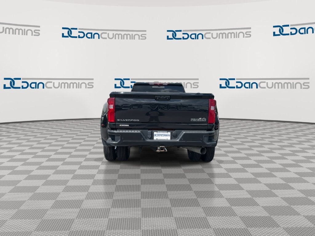 2022 Chevrolet Silverado 3500HD High Country