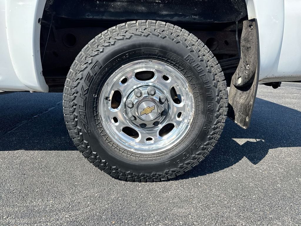 2004 Chevrolet Silverado 2500 LT