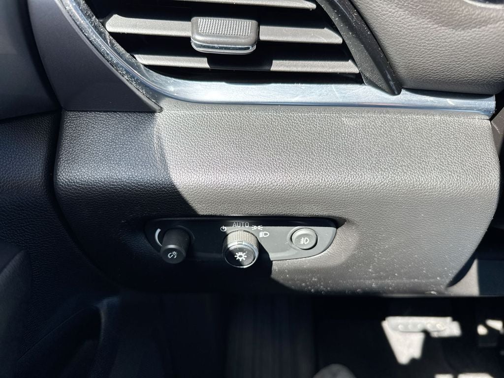 2020 Chevrolet Traverse LT