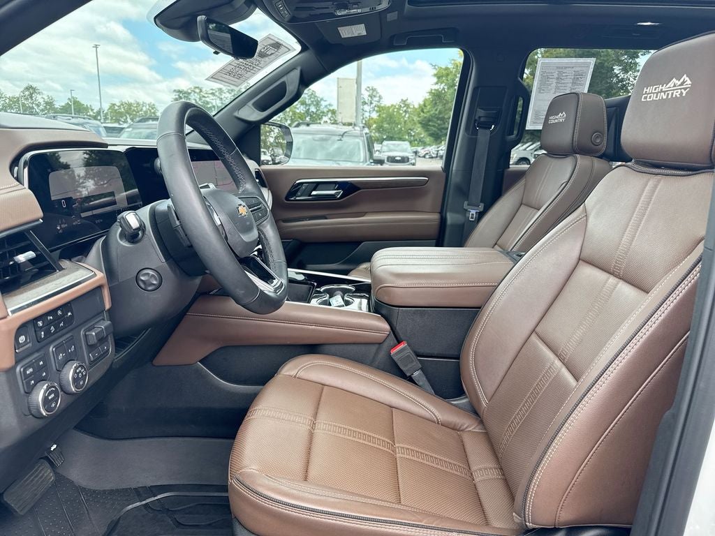 2025 Chevrolet Suburban High Country
