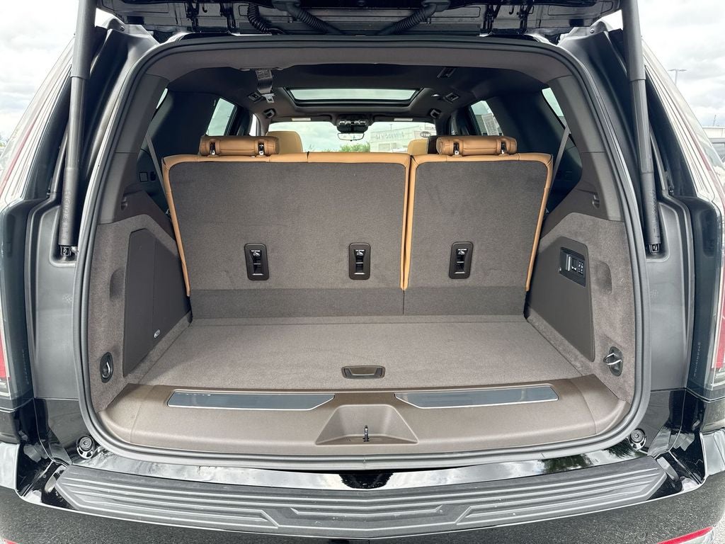 2025 Cadillac Escalade Premium Luxury