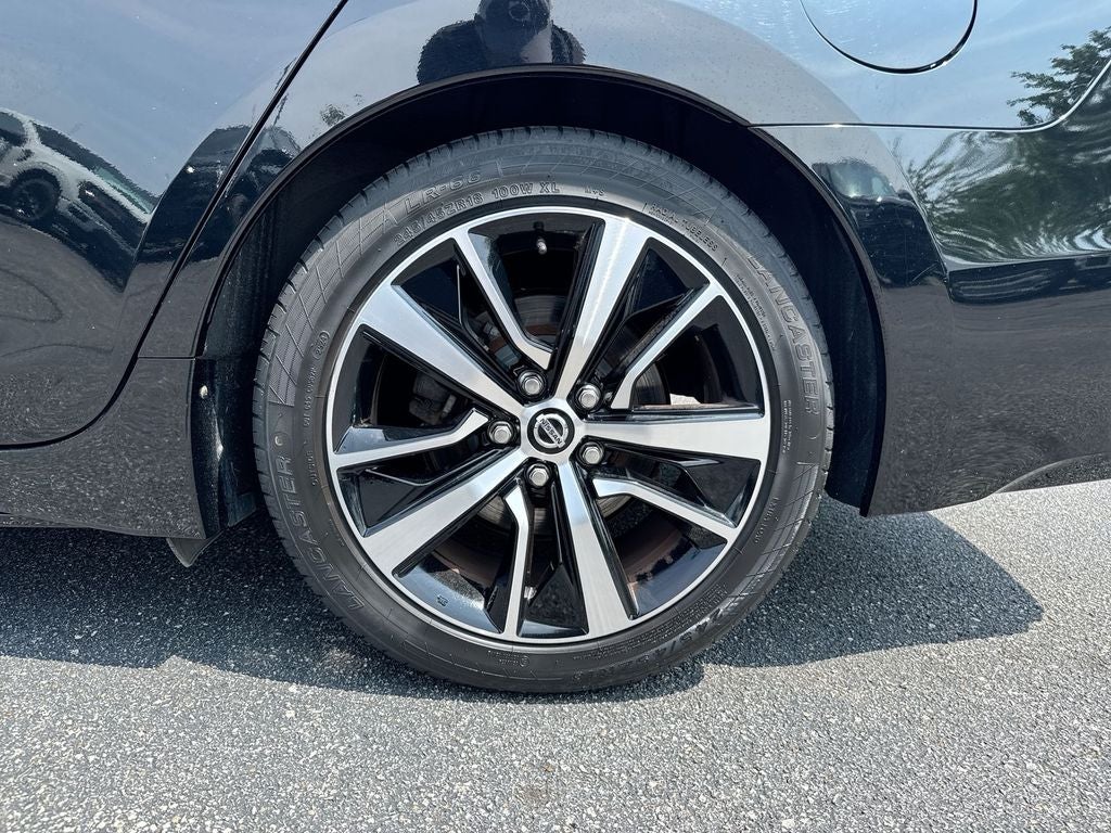 2021 Nissan Maxima SV