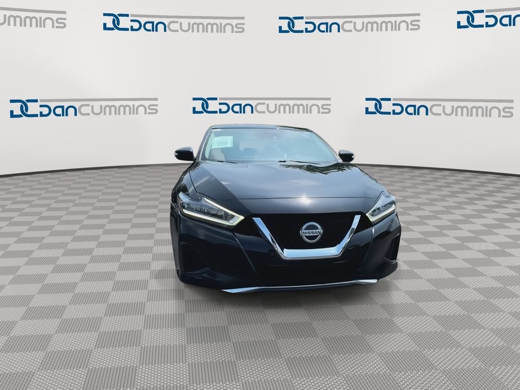 2021 Nissan Maxima SV