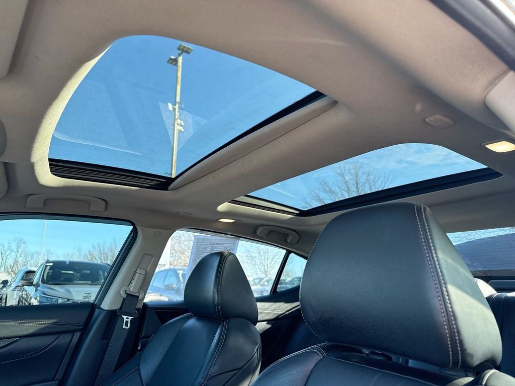 2020 Nissan Maxima Platinum