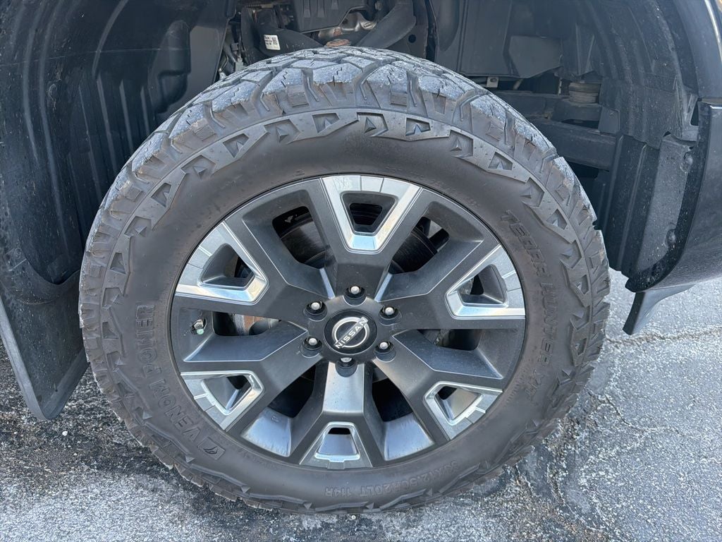 2023 Nissan Titan Platinum Reserve