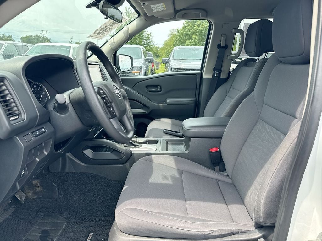 2024 Nissan Frontier S