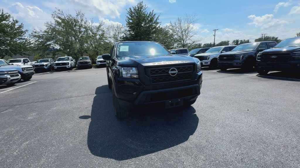 2022 Nissan Frontier S
