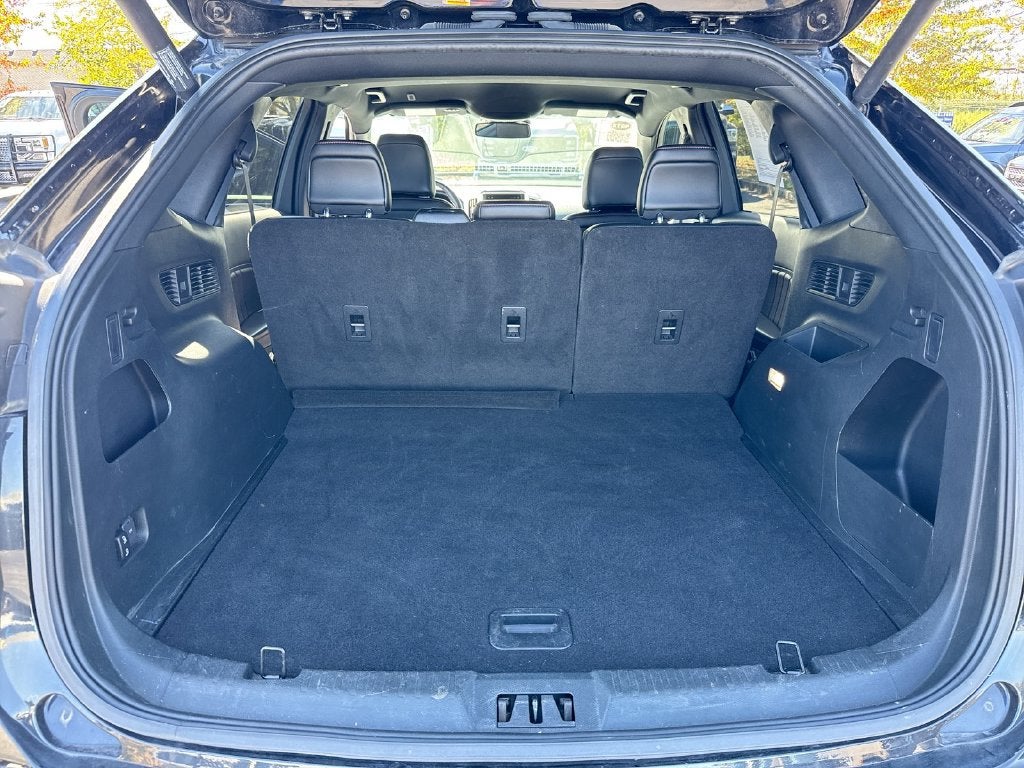 2022 Ford Edge ST Line