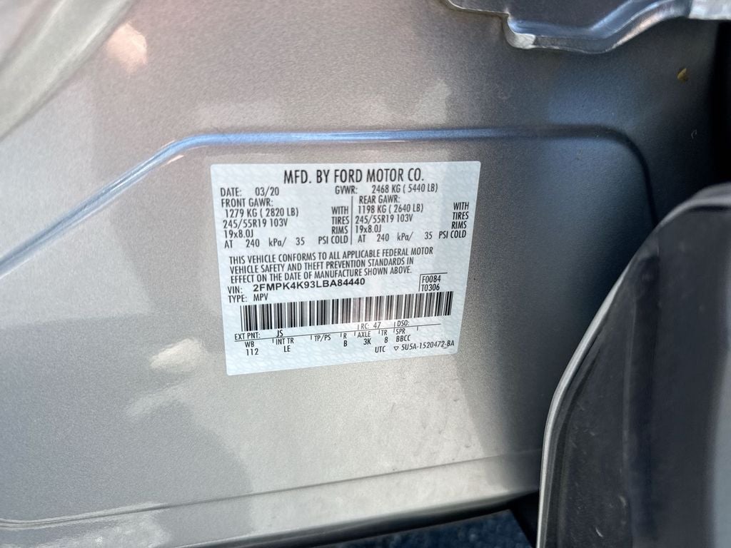 2020 Ford Edge Titanium
