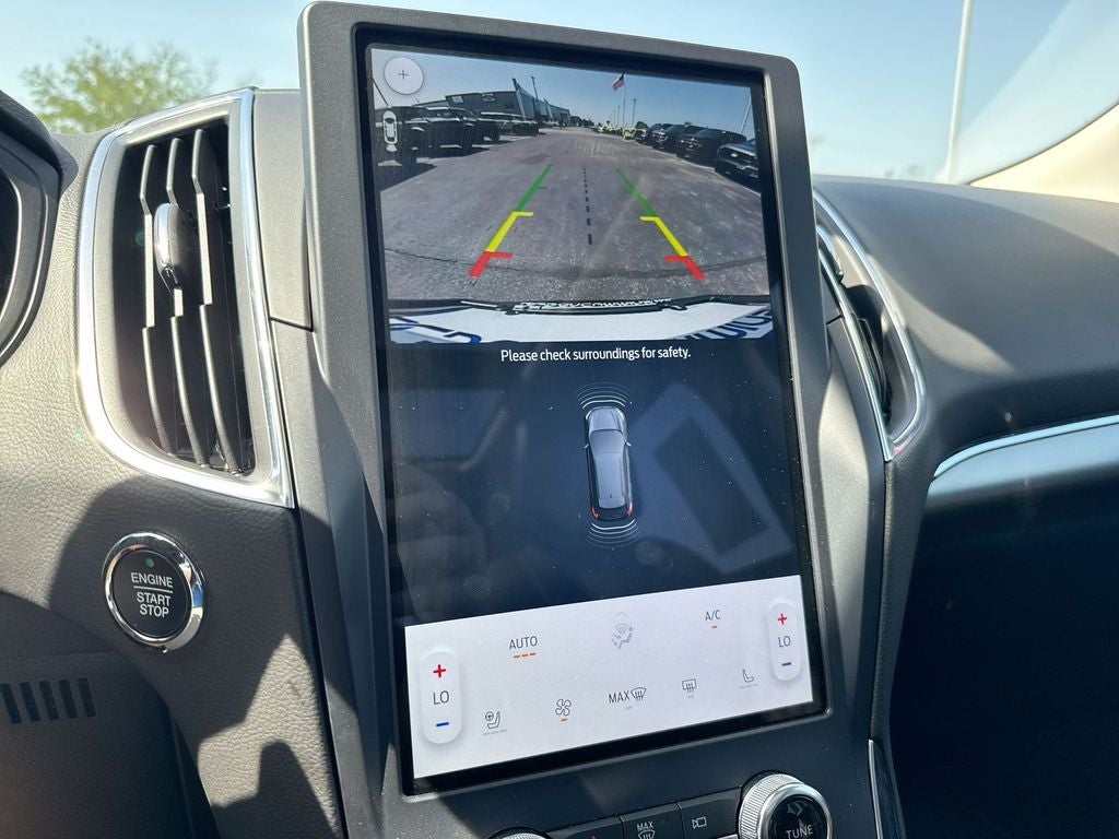 2023 Ford Edge Titanium