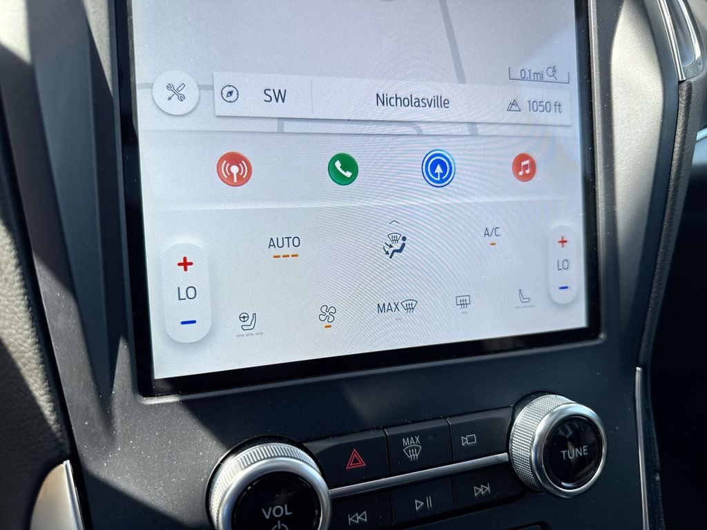 2023 Ford Edge Titanium