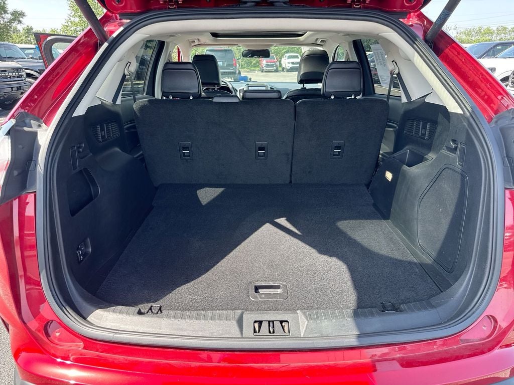 2023 Ford Edge Titanium